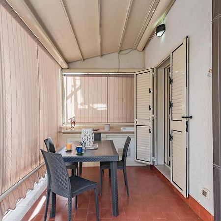 Apartamento Naxos Bay Flat With Terrace 50 Meters From The Sea Giardini-Naxos Exterior foto